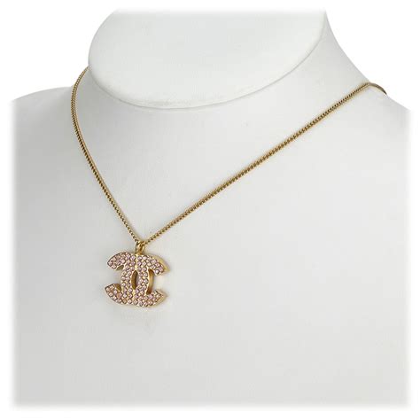 collana chanel con pendente|collane chanel online.